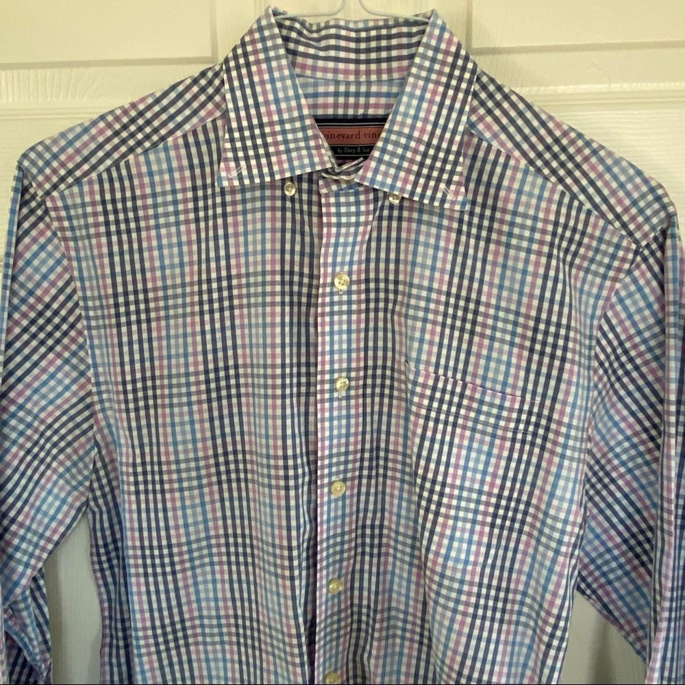 Vineyard Vines Size Small Button Down - image 2